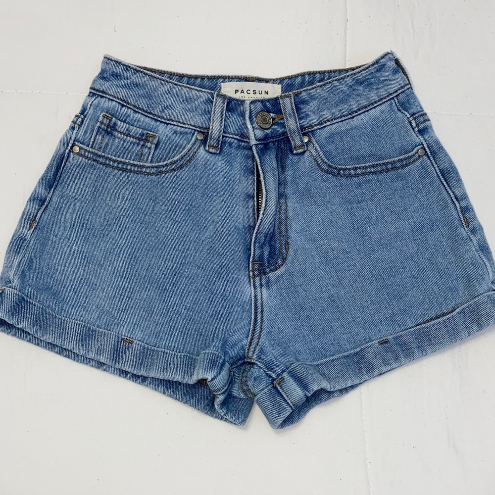 pacsun - mom short